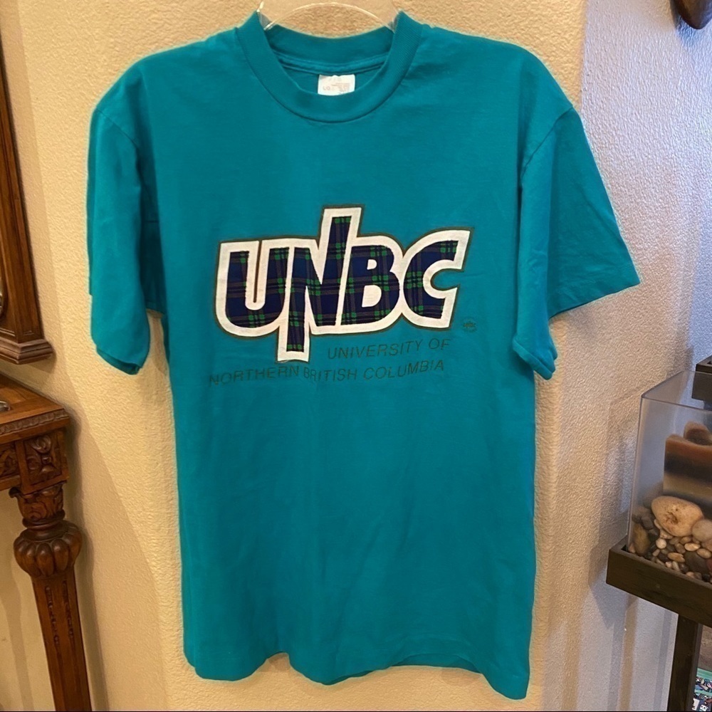Vintage UNBC Teal T-Shirt Size Large-Unisex